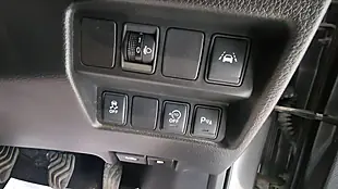 Used 2015 Nissan Qashqai N-Tec+ Grey - Interior and Exterior details 13
