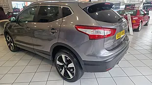 Used 2015 Nissan Qashqai N-Tec+ Grey - Interior and Exterior details 5