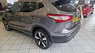 Used 2015 Nissan Qashqai N-Tec+ Grey - Interior and Exterior details 6