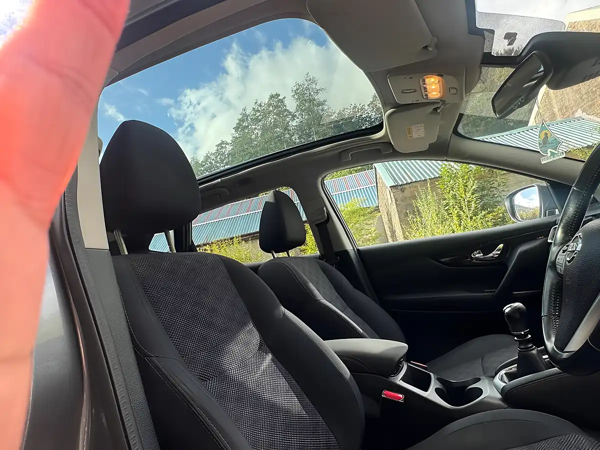 Used 2015 Nissan Qashqai N-Tec+ Grey - Interior and Exterior details 19