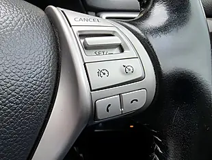 Used 2015 Nissan Qashqai N-Tec+ Grey - Interior and Exterior details 13