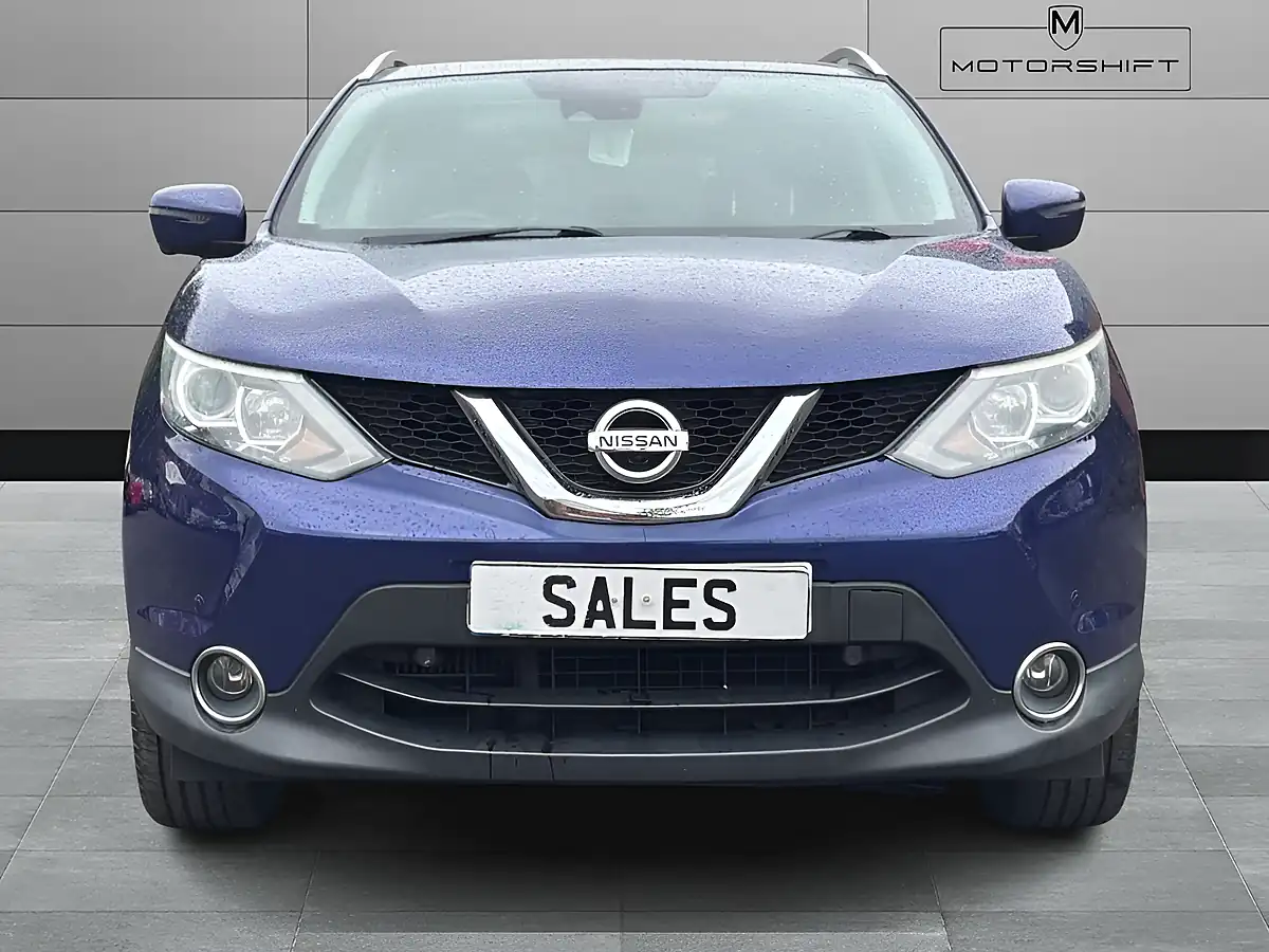 Used 2015 Nissan Qashqai N-Tec+ Ink Blue - Interior and Exterior details 3