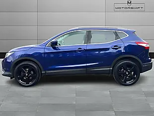 Used 2015 Nissan Qashqai N-Tec+ Ink Blue - Interior and Exterior details 6