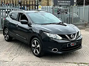 Used 2015 Nissan Qashqai N-Tec Plus Black - Interior and Exterior details 5