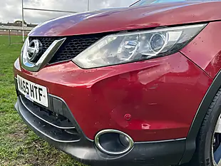 Used 2015 Nissan Qashqai N-Tec+ Red - Interior and Exterior details 10