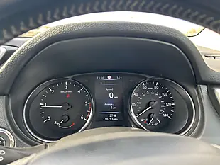 Used 2015 Nissan Qashqai N-Tec+ Red - Interior and Exterior details 15