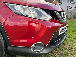 Used 2015 Nissan Qashqai N-Tec+ Red - Interior and Exterior details 9