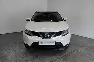 Used 2015 Nissan Qashqai N-Tec+ White - Interior and Exterior details 9