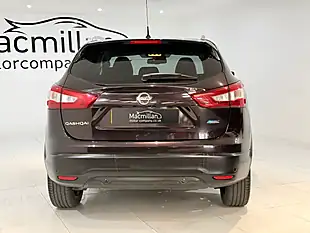 Used 2015 Nissan Qashqai Tekna Black - Interior and Exterior details 11