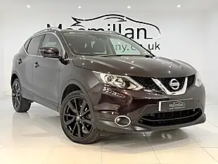 Used 2015 Nissan Qashqai Tekna Black - Interior and Exterior details 4