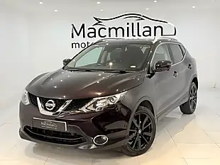 Used 2015 Nissan Qashqai Tekna Black - Interior and Exterior details 6