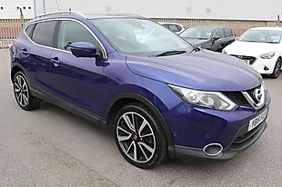 Used 2015 Nissan Qashqai Tekna Blue - Interior and Exterior details 2