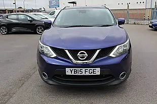 Used 2015 Nissan Qashqai Tekna Blue - Interior and Exterior details 5