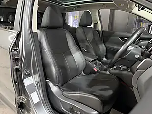 Used 2015 Nissan Qashqai Tekna Grey - Interior and Exterior details 14