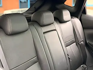 Used 2015 Nissan Qashqai Tekna Grey - Interior and Exterior details 15