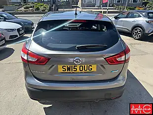 Used 2015 Nissan Qashqai Visia Grey - Interior and Exterior details 11