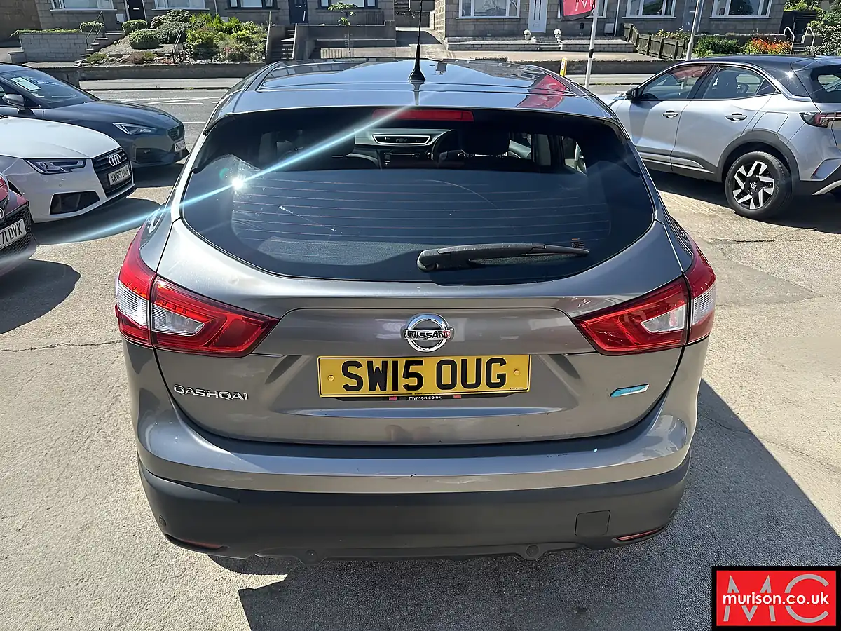 Used 2015 Nissan Qashqai Visia Grey - Interior and Exterior details 11