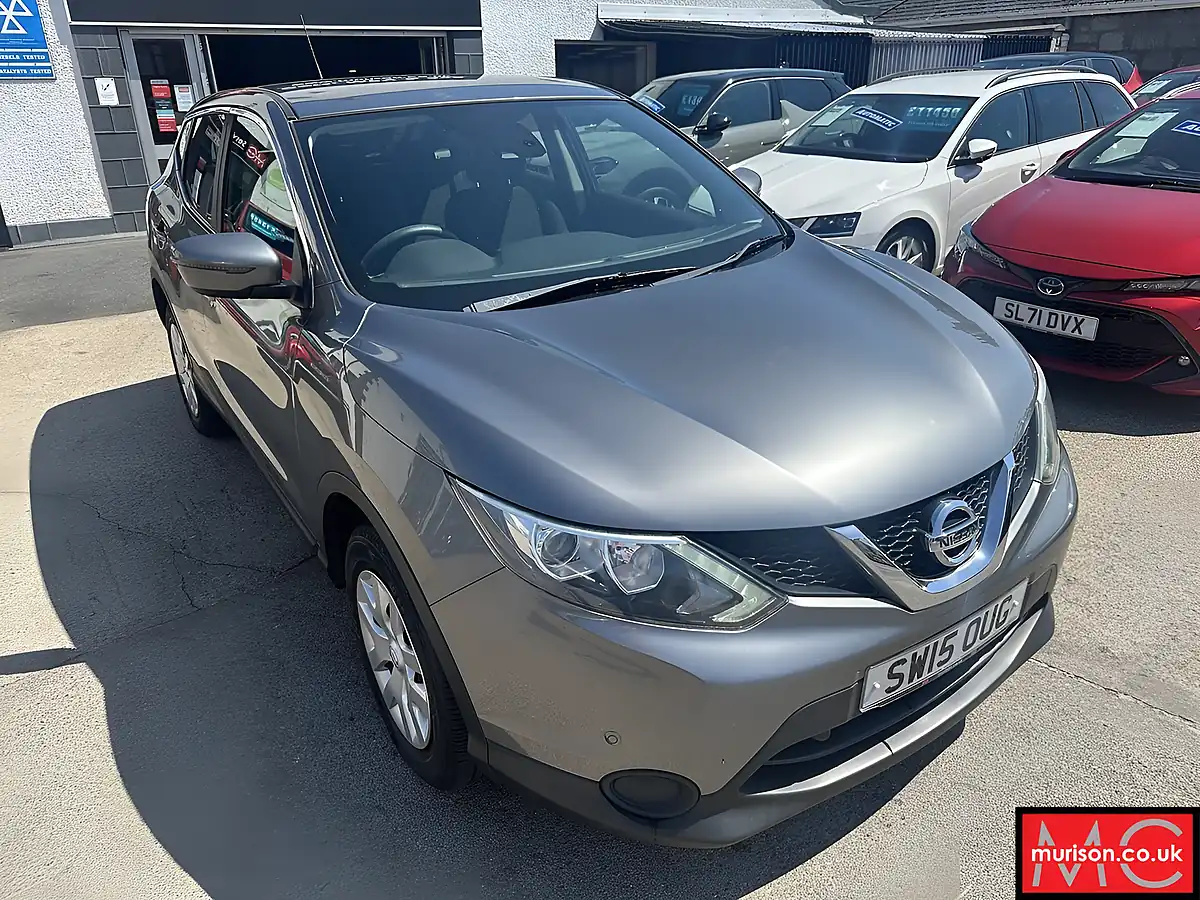 Used 2015 Nissan Qashqai Visia Grey - Interior and Exterior details 8