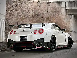 Used 2015 Nissan R35 GT-R Nismo Edition Pearl White - Interior and Exterior details 11