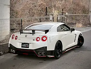 Used 2015 Nissan R35 GT-R Nismo Edition Pearl White - Interior and Exterior details 7