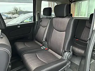 Used 2015 Nissan Serena 7 Seater Black - Interior and Exterior details 11
