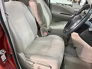 Used 2015 Nissan Serena G Edi Sunroof Leather 8 Seats Red - Interior and Exterior details 4