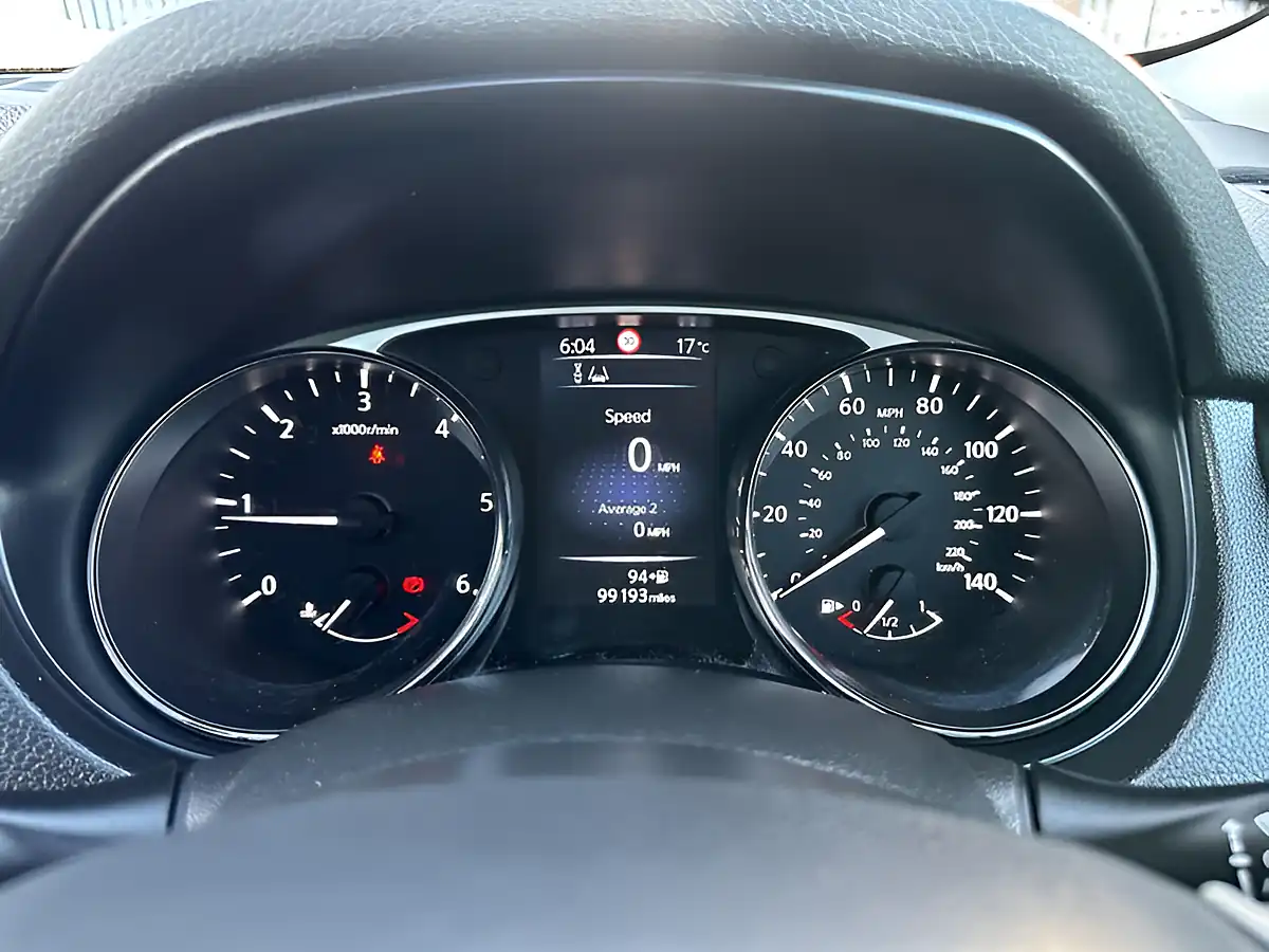 Used 2015 Nissan X-Trail Acenta Black - Interior and Exterior details 18