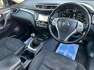 Used 2015 Nissan X-Trail Acenta Black - Interior and Exterior details 2