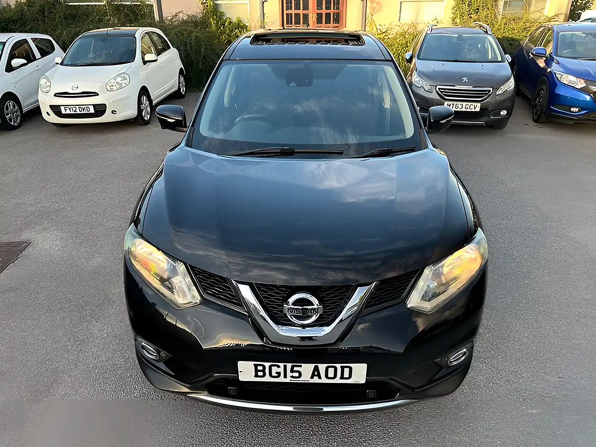 Used 2015 Nissan X-Trail Acenta Black - Interior and Exterior details 8