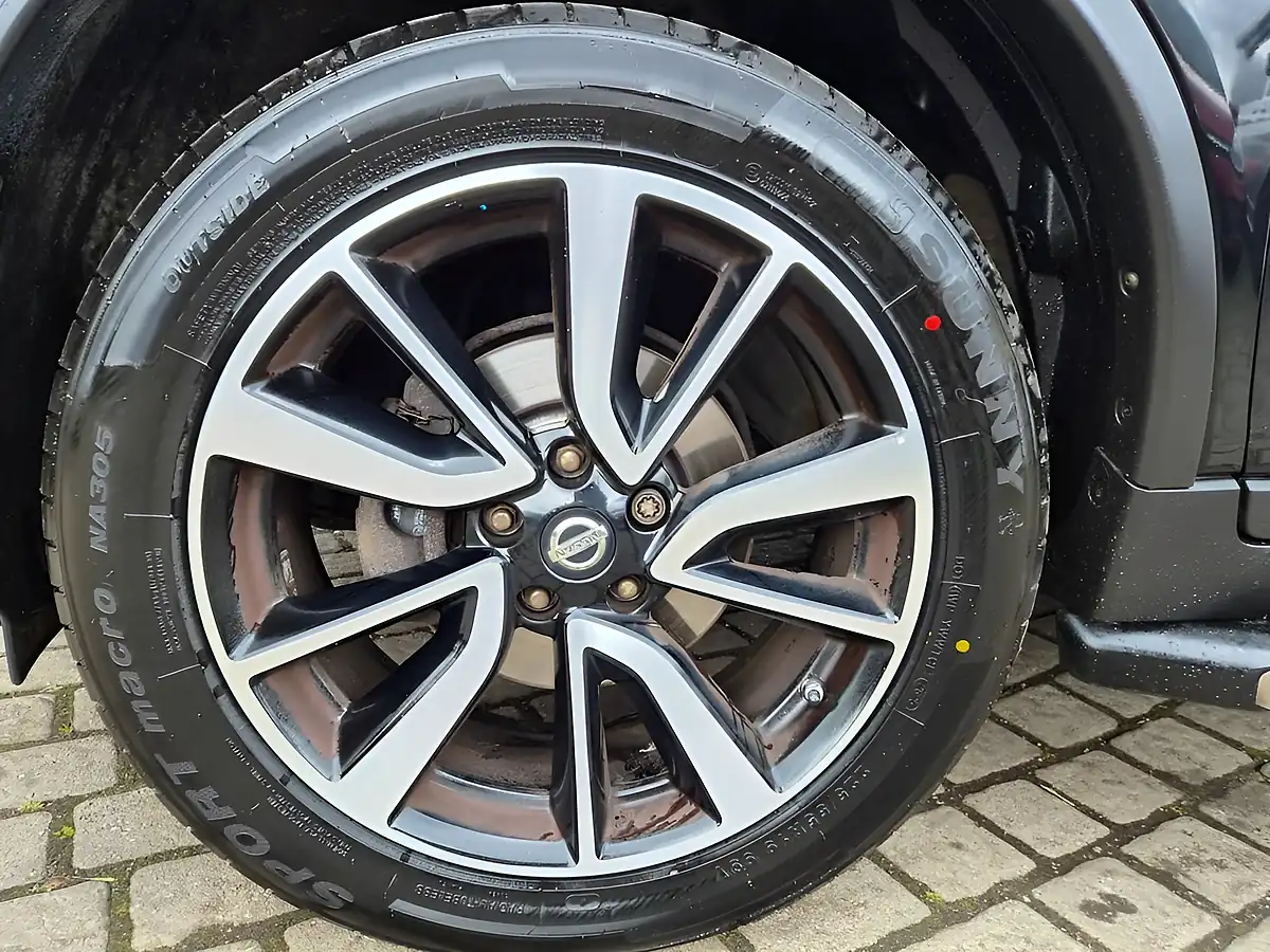 Used 2015 Nissan X-Trail N-Tec Black - Interior and Exterior details 19