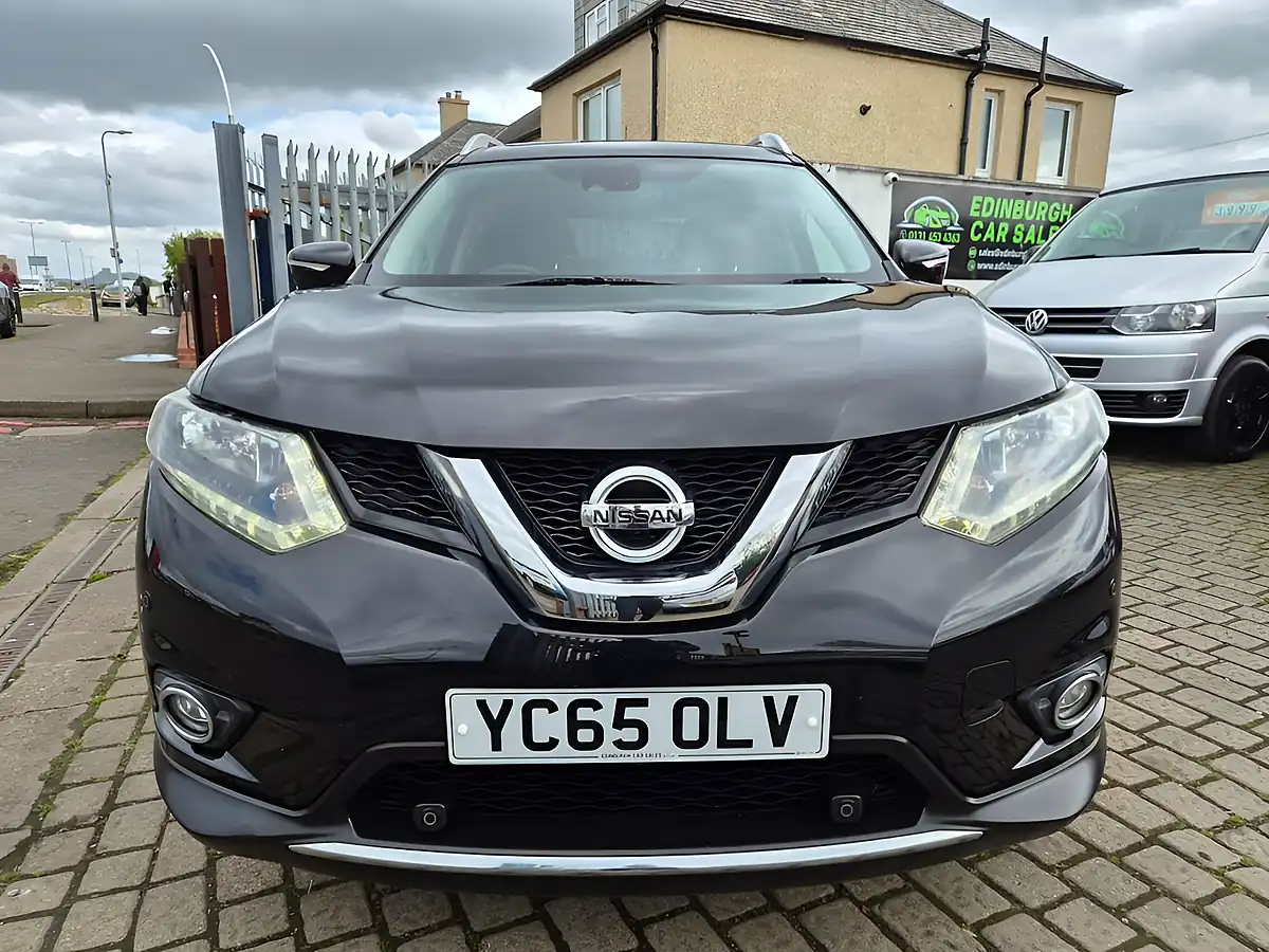 Used 2015 Nissan X-Trail N-Tec Black - Interior and Exterior details 2