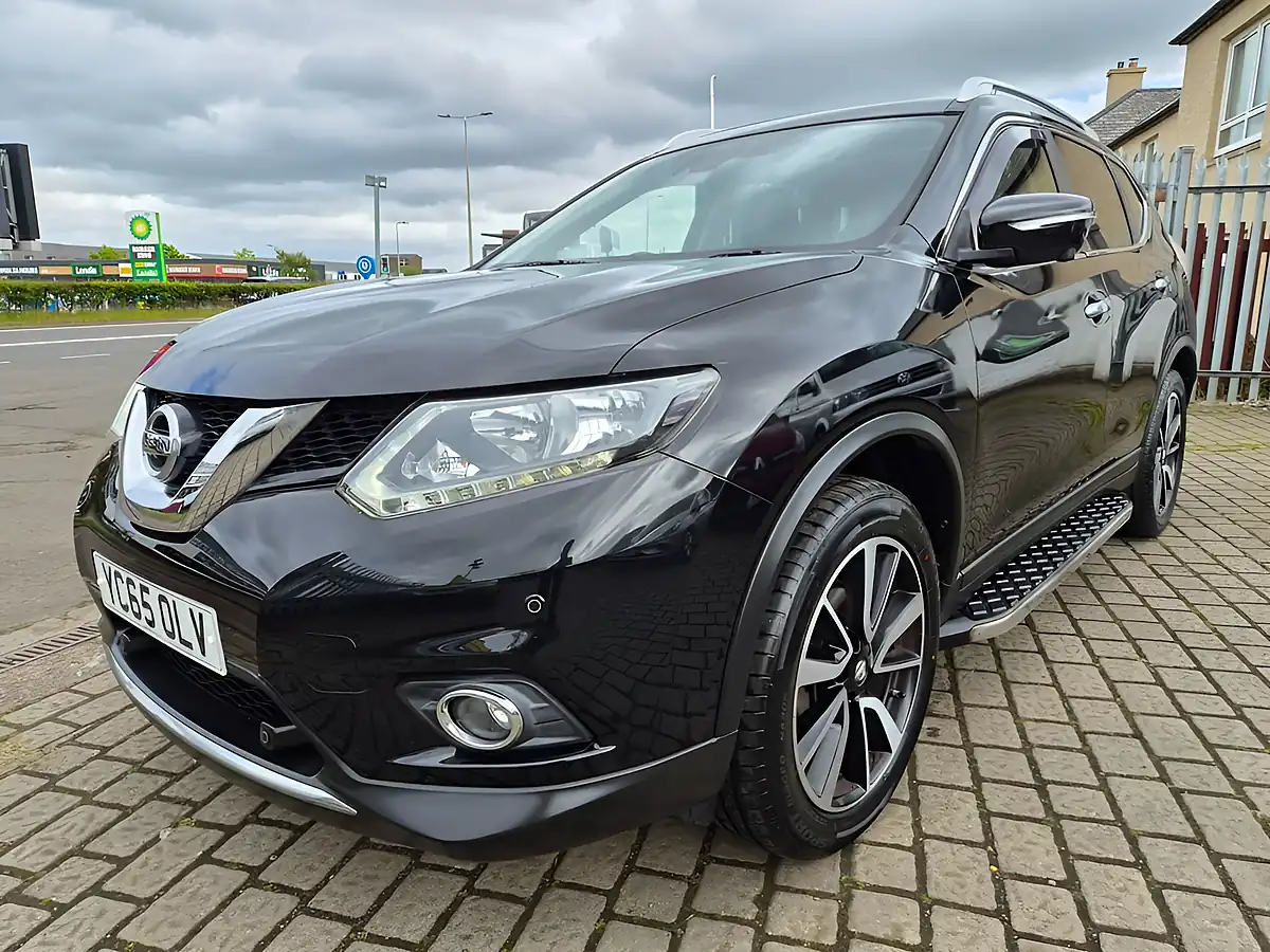 Used 2015 Nissan X-Trail N-Tec Black - Interior and Exterior details 3