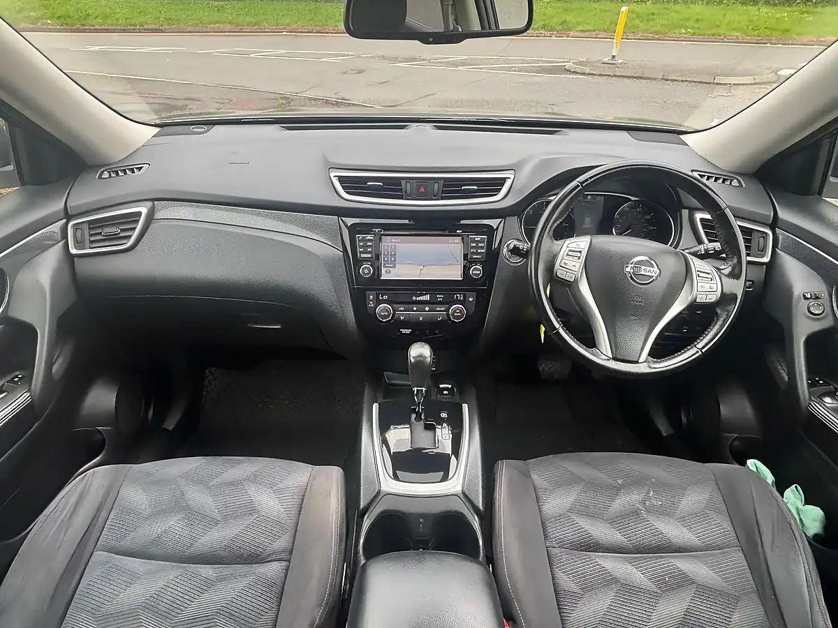 Used 2015 Nissan X-Trail N-Tec Grey - Interior and Exterior details 14