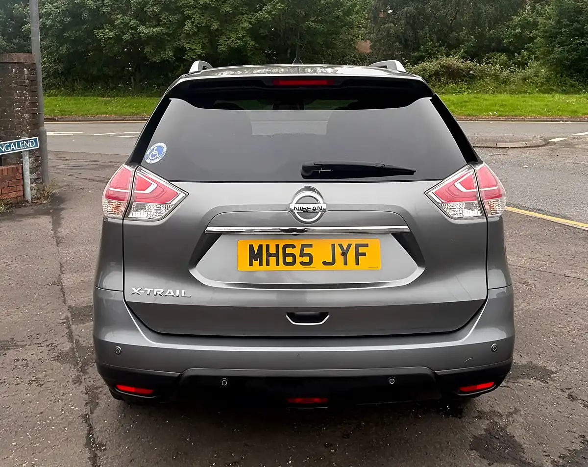 Used 2015 Nissan X-Trail N-Tec Grey - Interior and Exterior details 17