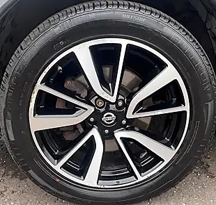 Used 2015 Nissan X-Trail N-Tec Grey - Interior and Exterior details 19