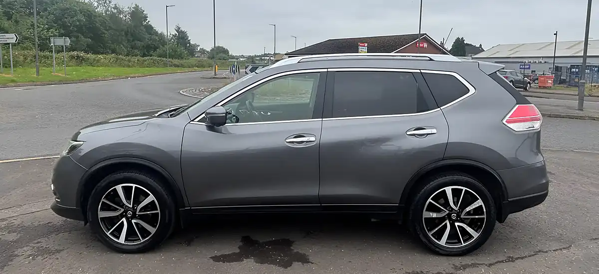 Used 2015 Nissan X-Trail N-Tec Grey - Interior and Exterior details 2