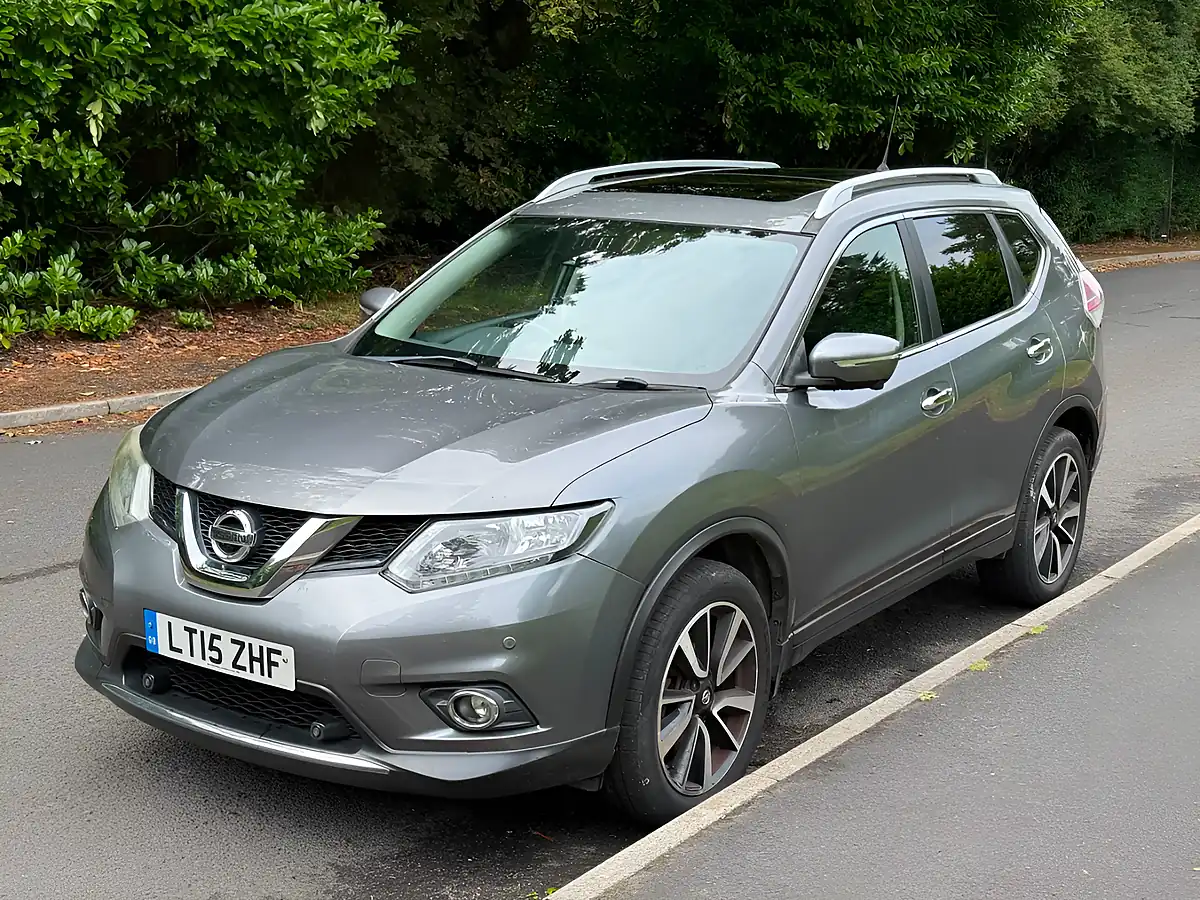 Used 2015 Nissan X-Trail N-Tec Grey - Interior and Exterior details 7