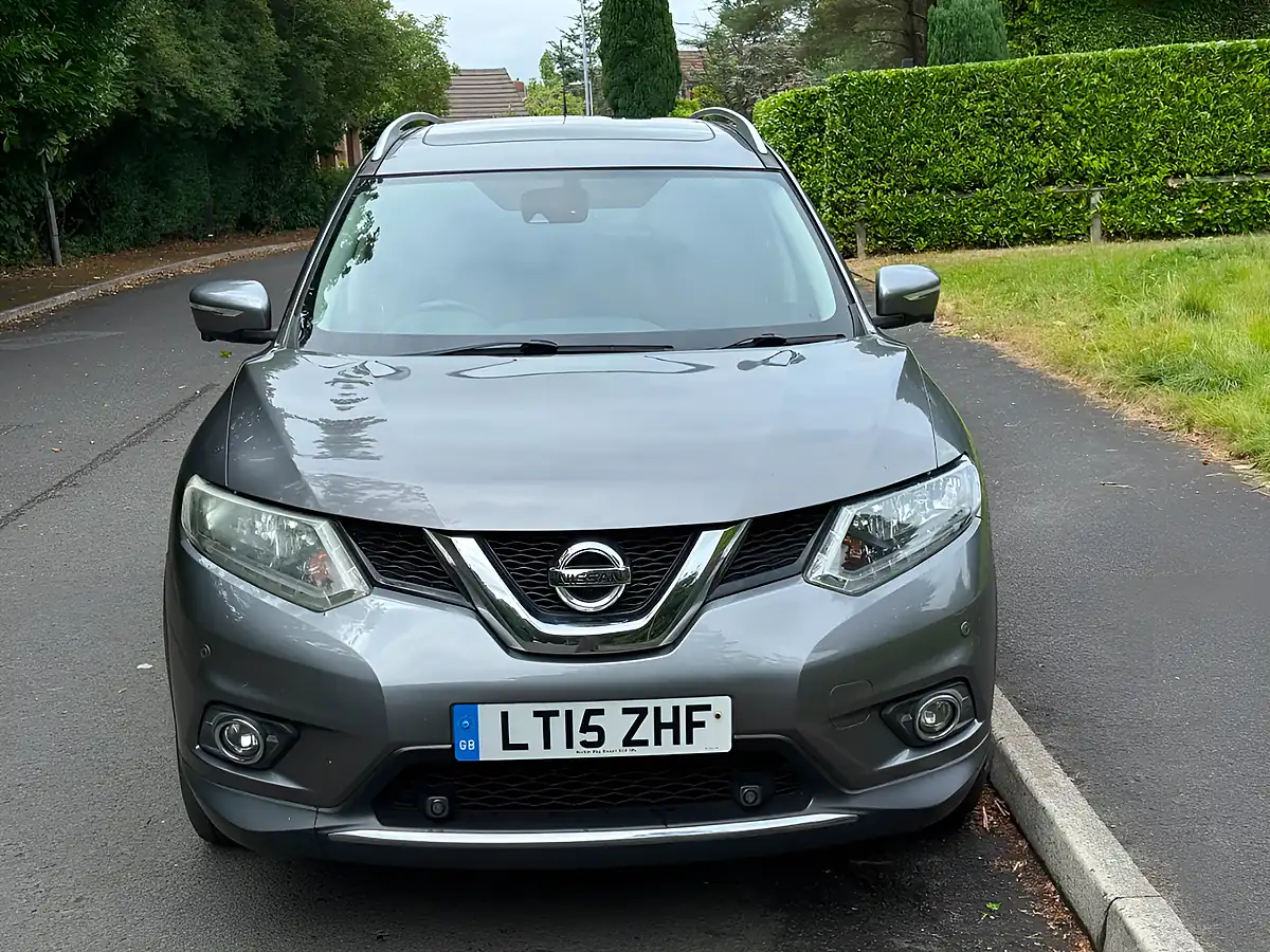 Used 2015 Nissan X-Trail N-Tec Grey - Interior and Exterior details 8