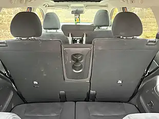 Used 2015 Nissan X-Trail N-Tec Orange - Interior and Exterior details 10