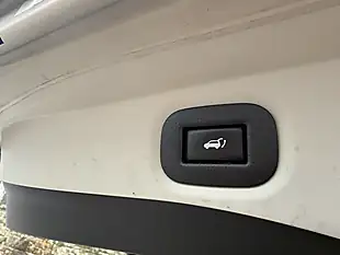 Used 2015 Nissan X-Trail N-Tec Orange - Interior and Exterior details 12