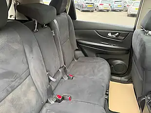 Used 2015 Nissan X-Trail N-Tec Orange - Interior and Exterior details 16