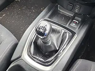 Used 2015 Nissan X-Trail N-Tec Silver - Interior and Exterior details 15