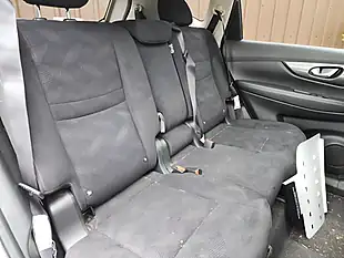 Used 2015 Nissan X-Trail N-Tec Silver - Interior and Exterior details 18