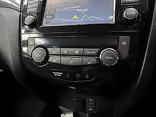 Used 2015 Nissan X-Trail N-Tec Storm White - Interior and Exterior details 14