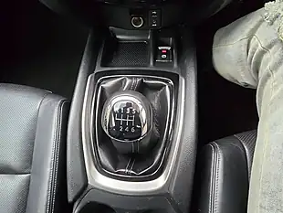 Used 2015 Nissan X-Trail Tekna Black - Interior and Exterior details 12