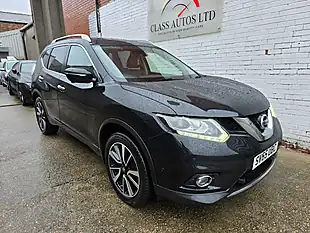 Used 2015 Nissan X-Trail Tekna Black - Interior and Exterior details 6