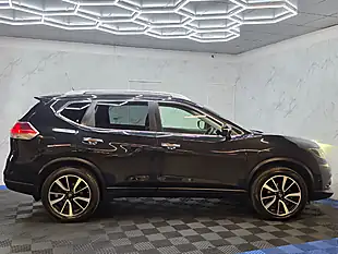Used 2015 Nissan X-Trail Tekna Black - Interior and Exterior details 9