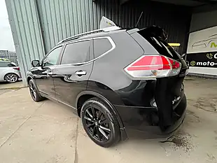 Used 2015 Nissan X-Trail Tekna Black - Interior and Exterior details 6