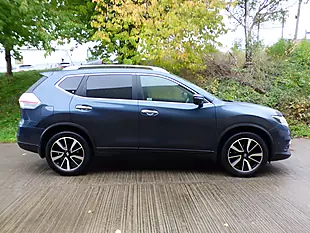 Used 2015 Nissan X-Trail Tekna Blue - Interior and Exterior details 9