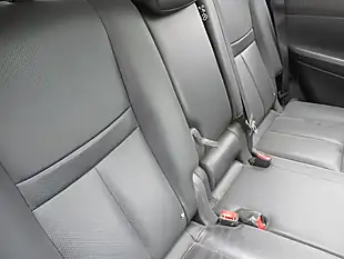 Used 2015 Nissan X-Trail Tekna Green - Interior and Exterior details 19